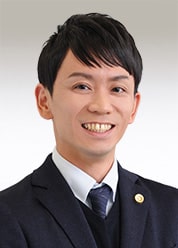 弁護士 吉岡 唯行